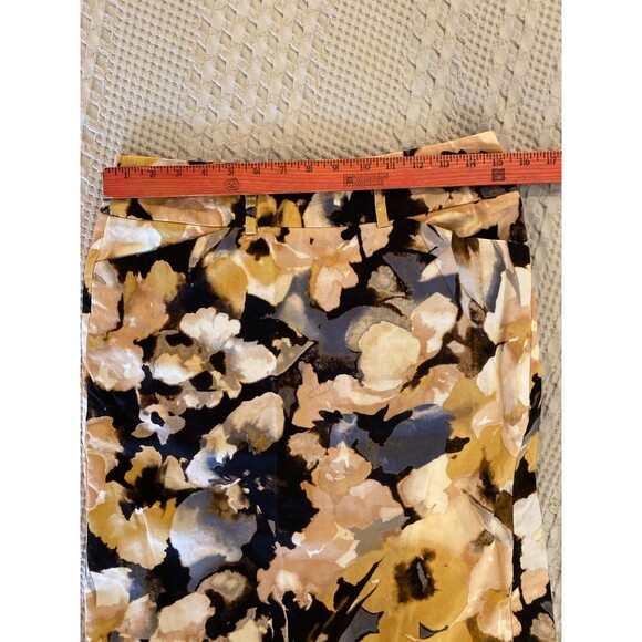 Cato Skirt Size  8 Fitted Zipper Back Belt Loops Kick Pleat Pockets Work Wear - Picture 10 of 10